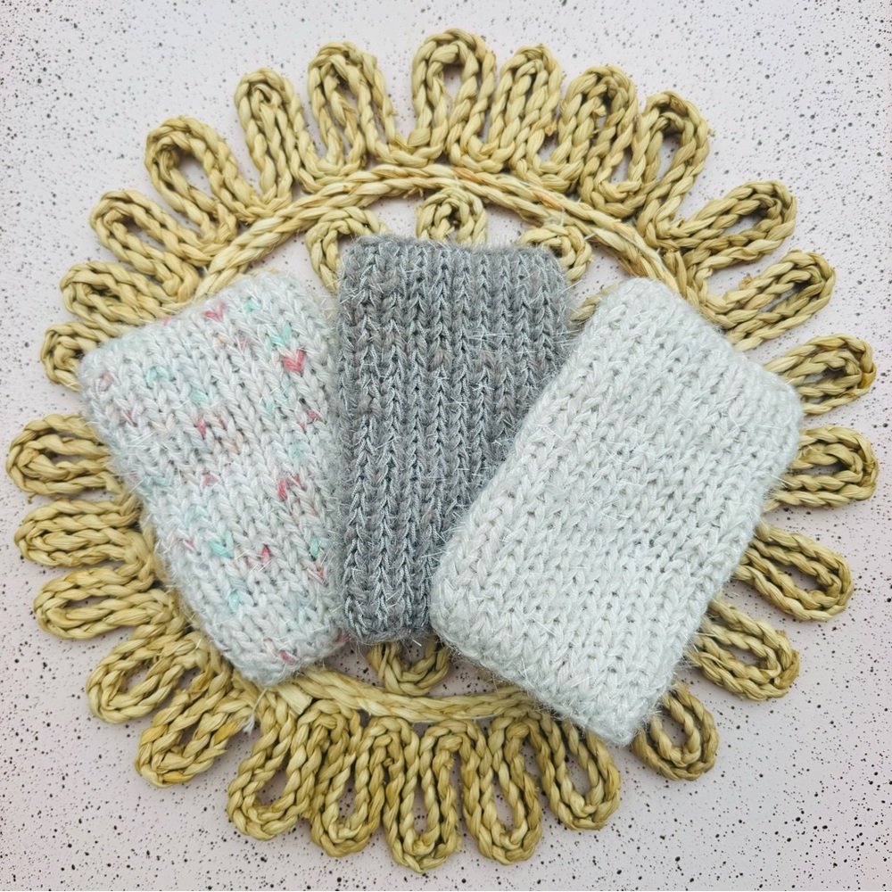 Handmade Exfoliating Body Scrubbie - Picture 1 of 5